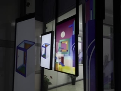 65-calowy wysoki jasność podwójny ekran LCD 2500nits czytelny w świetle słonecznym